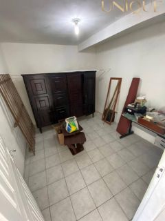 Casa com 3 pontos comerciais na Rua Alagoas