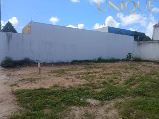Terreno em excelente localização com 160m² no bairro Aruana.