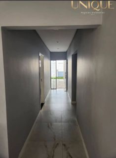 Casa ampla próximo à Praia de Atalaia