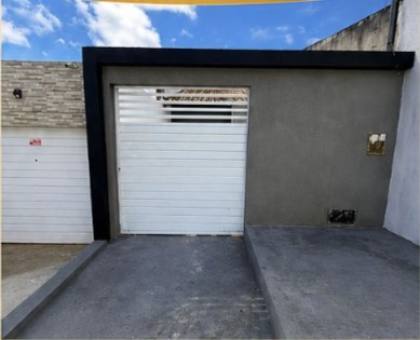 Casa com 2 quartos no Lot. Santa Cecília, Socorro.