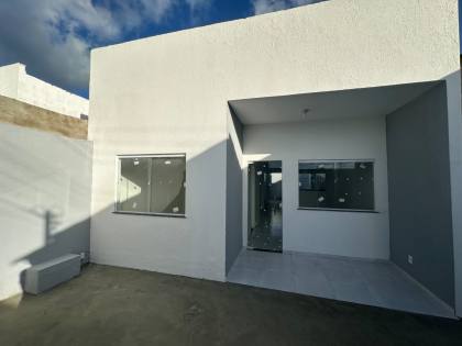 Excelente casa com 2 quartos, sendo um suíte na Piabeta em Socorro.