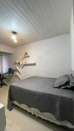Casa a venda na Aruana com 4/4