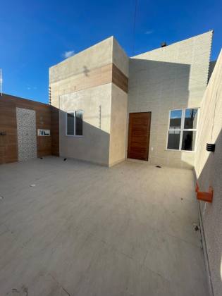 Casa Para Vender com 2 quartos no bairro Jabotiana em São Cristóvão