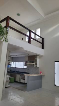 Casa a venda no Condomínio  Rota do Sol
