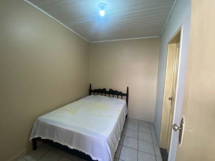 Casa ampla e sofisticada à venda no bairro Luzia!