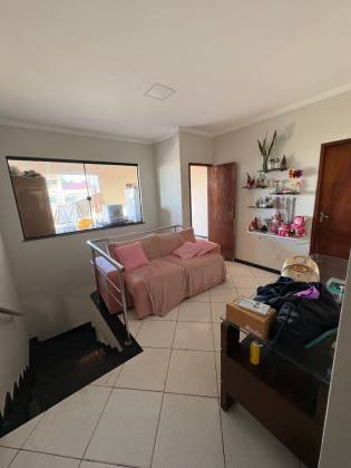 Casa com um andar no Bairro Luzia - Conjunto Medici
