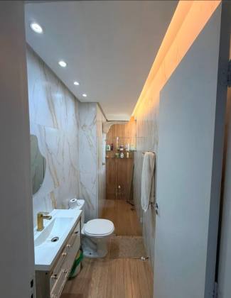 Apartamento com 3 Quartos, sendo uma suíte no Condomínio Ariovaldo Souza.
