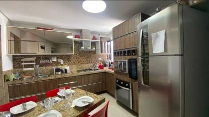 Excelente apartamento com 4 quartos no Lê Bistrol.