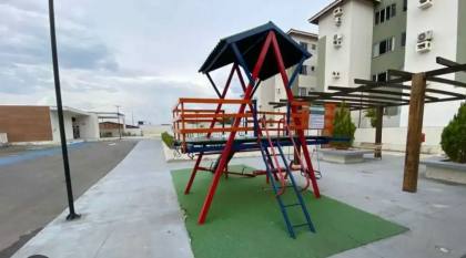 Apartamento no condomínio Cenezeu Rabelo, Bairro Santos dumont