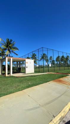 LOTE EM COND. FECHADO SOL E PRAIA