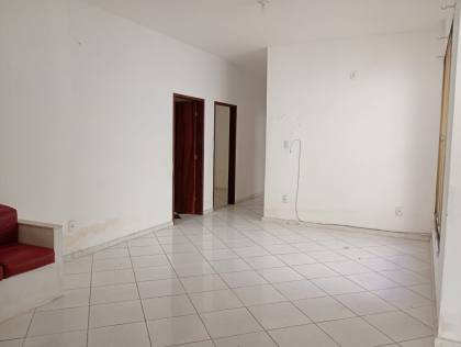 Excelente casa no bairro Coroa do Meio