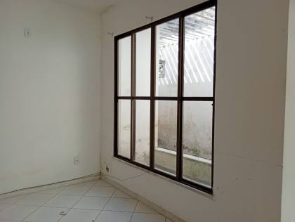 Excelente casa no bairro Coroa do Meio
