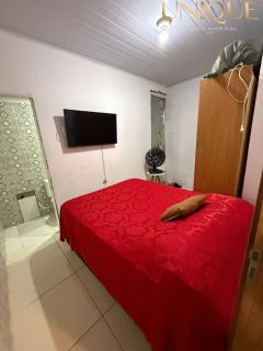 Oportunidade: Casa de andar no 18 do Forte