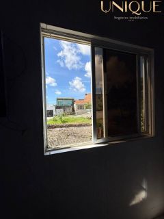 Oportunidade: Casa de andar no 18 do Forte