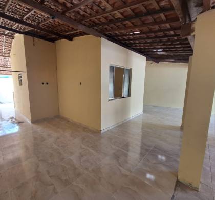 Excelente casa com 3 Quartos no Bairro Aruana.