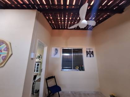Excelente casa com 3 Quartos no Bairro Aruana.