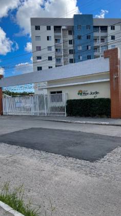Apartamento com 3 Quartos, sendo um suíte no Residencial Solar Mon Jardin.