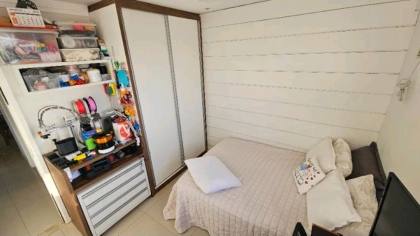 Excelente apartamento com 2 quartos, sendo duas suítes no Condomínio Jouberto Uchoa.
