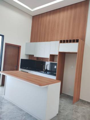 CASA A VENDA NA BARRA DOS COQUEIROS- CONDOMINIO VILLAREDO