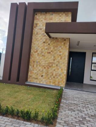 CASA A VENDA NA BARRA DOS COQUEIROS- CONDOMINIO VILLAREDO