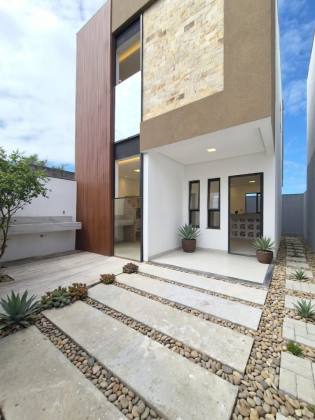 DUPLEX MODERNO | ALTO PADRÃO | PRONTO PARA MORAR 2/4 sendo 2 Suítes