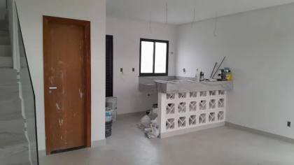 DUPLEX MODERNO | ALTO PADRÃO | PRONTO PARA MORAR 2/4 sendo 2 Suítes