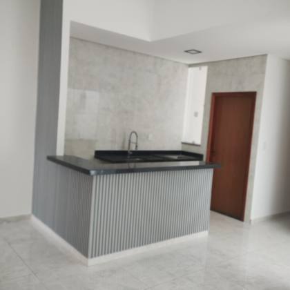Excelente casa com 2 quartos, sendo um suíte no Luar da Barra II.