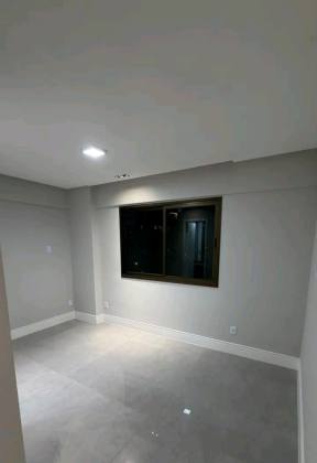 Excelente apartamento reformado com 3 quartos, sendo um suíte no Tivoli Residence, Bairro Jardins.