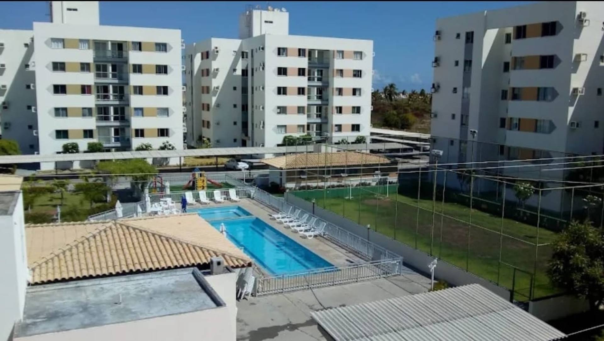 Apartamento com 3 quartos, sendo um suíte no Residencial Mar de Aruana II, Bairro Aruana.