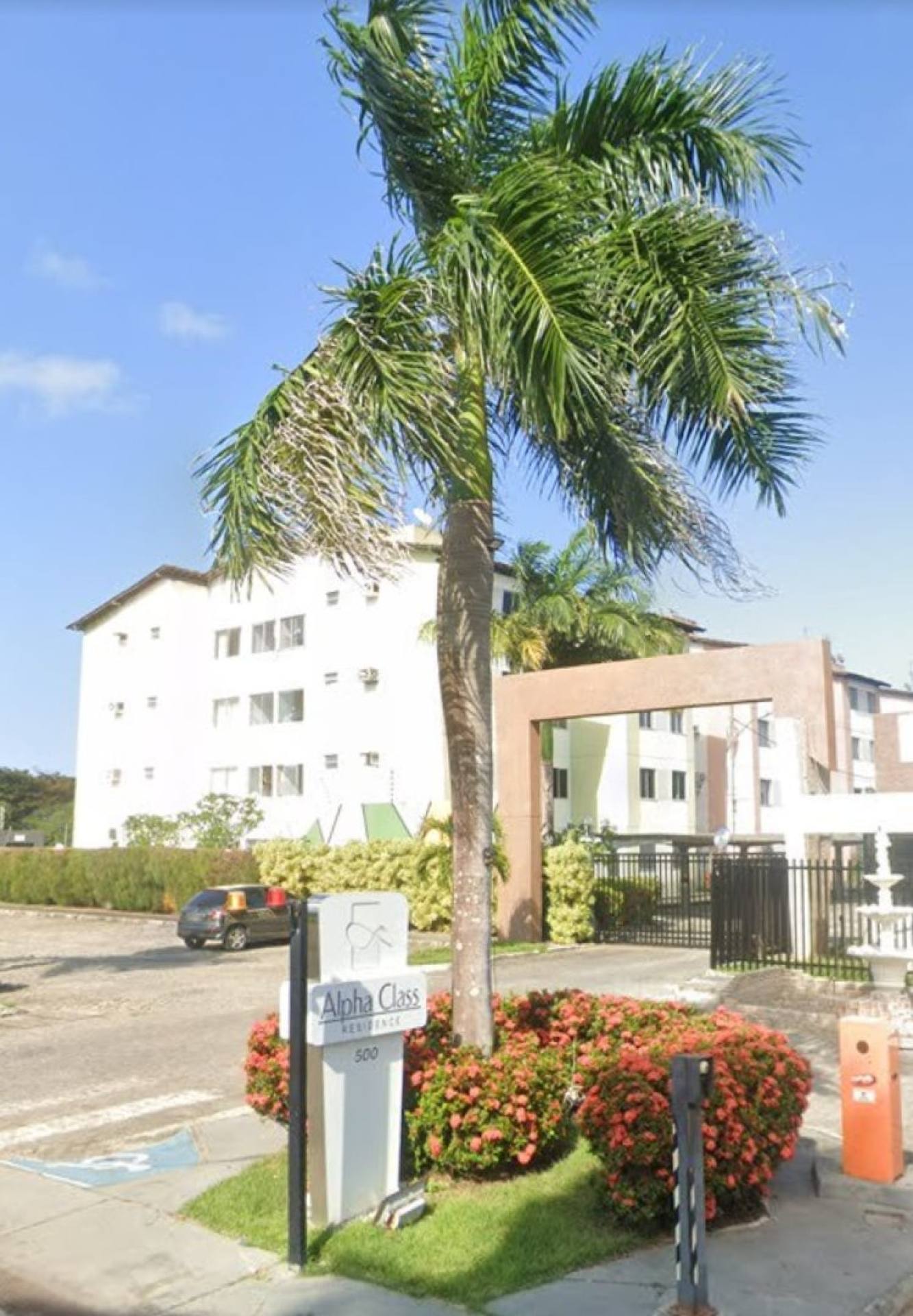 Apartamento com 2 quartos no Residencial Alpha Class, Bairro Aruana.