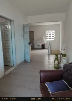 Casa 3/4 no Cj Castelo Branco
