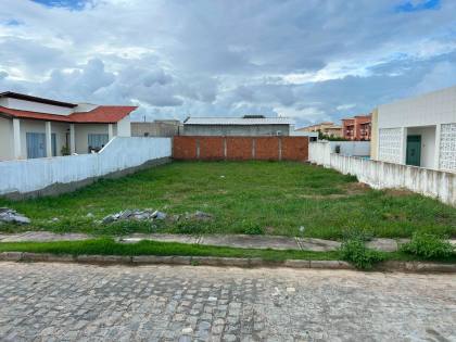 Lote à venda no Cond. Villa das Águas