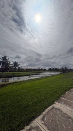 Lote à venda no Cond. Villa das Águas