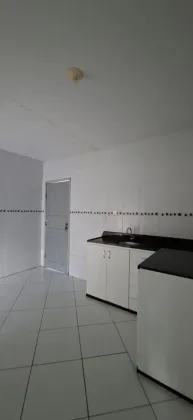 2/4 com Piscina na Aruana