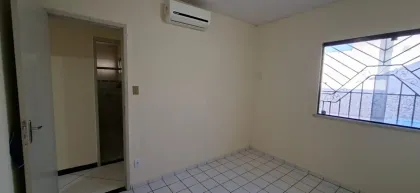 2/4 com Piscina na Aruana