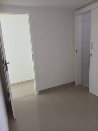 OPORTUNIDADE !!Apartamento GRIFFiTH PARK com 4 quartos, 2 suítes no bairro Farolândia próximo a Avenida Beira-Mar