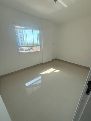 OPORTUNIDADE !!Apartamento GRIFFiTH PARK com 4 quartos, 2 suítes no bairro Farolândia próximo a Avenida Beira-Mar