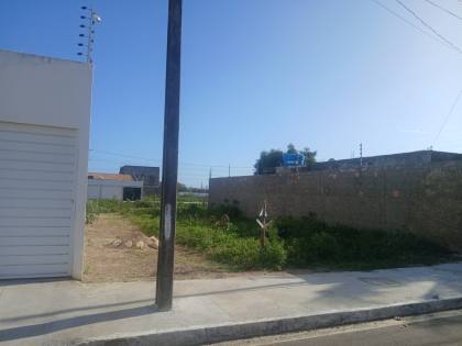 Excelente terreno residencial no Loteamento Costa Verde II, Aruana.