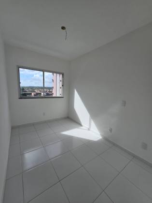 Apartamento com 2 Quartos no residencial Horto das Rosas, São Cristóvão.