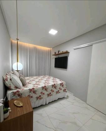 Excelente apartamento com 3 quartos, sendo um suíte no Edifício Clea, bairro Luzia.