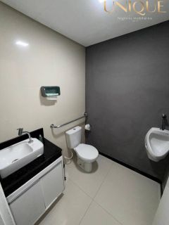 Ponto comercial localizado no bairro Luzia Conjunto Médice