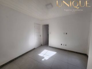 Casa de 2/4 e 1 suíte na Aruana