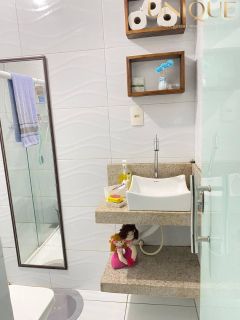 Casa com 3/4 sendo 1 suíte