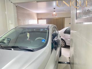 Casa com 3/4 sendo 1 suíte