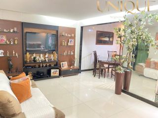 Casa com 3/4 sendo 1 suíte