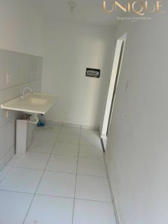 Apartamento Verde Monte Florata ,1/4, WC Social ,Cozinha , Térreo
