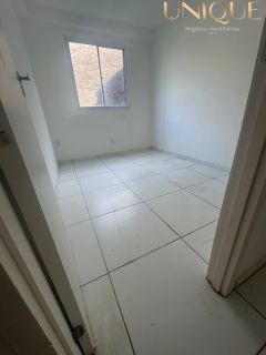 Apartamento Verde Monte Florata ,1/4, WC Social ,Cozinha , Térreo