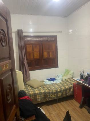 Casa com ponto comercial no João Alves