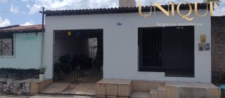 2 Casas no Conjunto Albano Franco