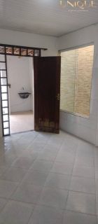 2 Casas no Conjunto Albano Franco